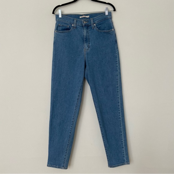 Levi’s High Waisted Tapered Jeans in Medium Blue size 28 29 Long Mom Fit - Picture 2 of 11